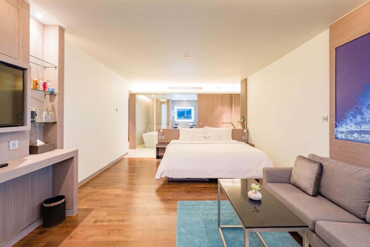 Patong Oceanfront Beach Resort - Sha Extra Plus מראה חיצוני תמונה