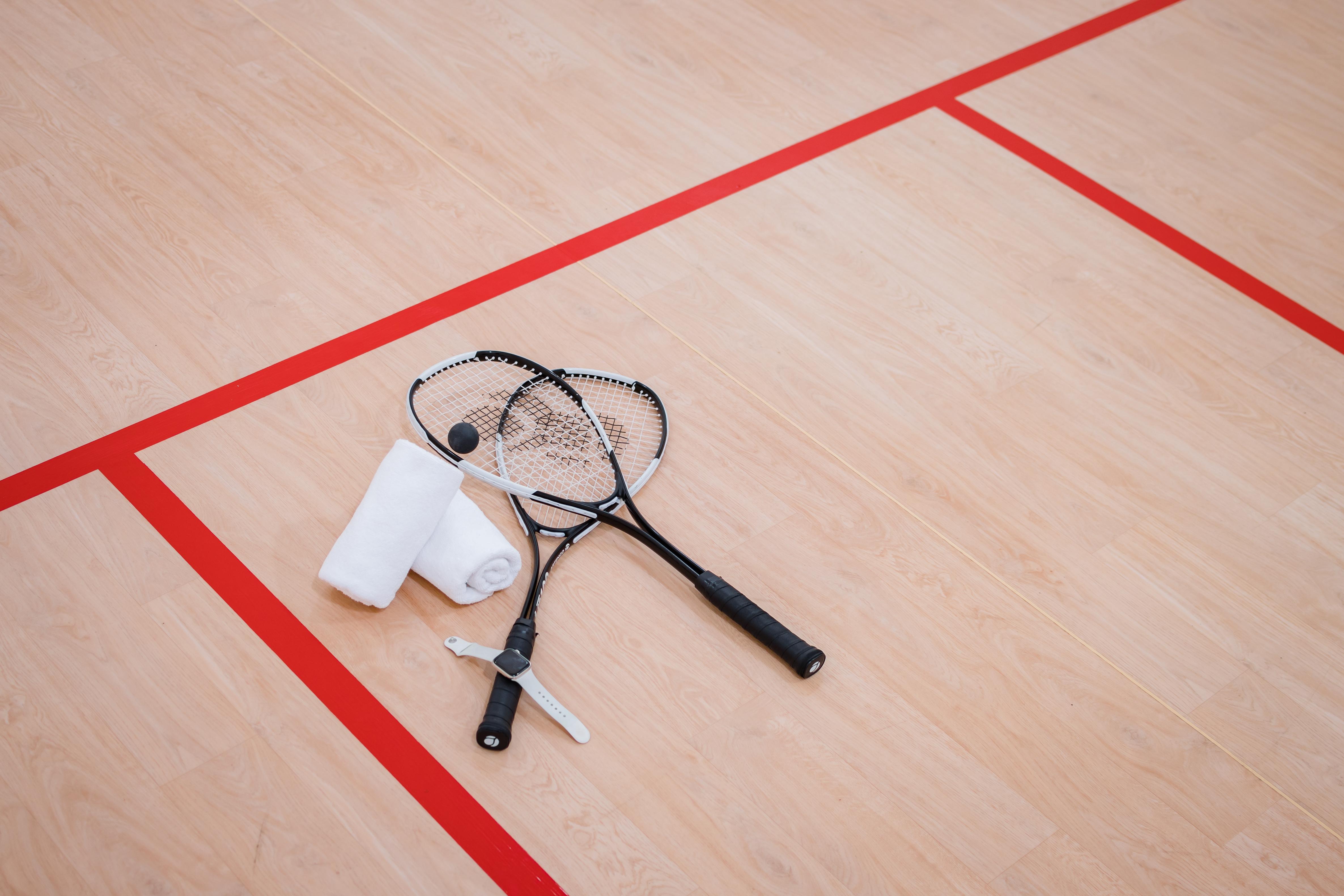 Patong Oceanfront Beach Resort - Sha Extra Plus מראה חיצוני תמונה Squash racquets and ball